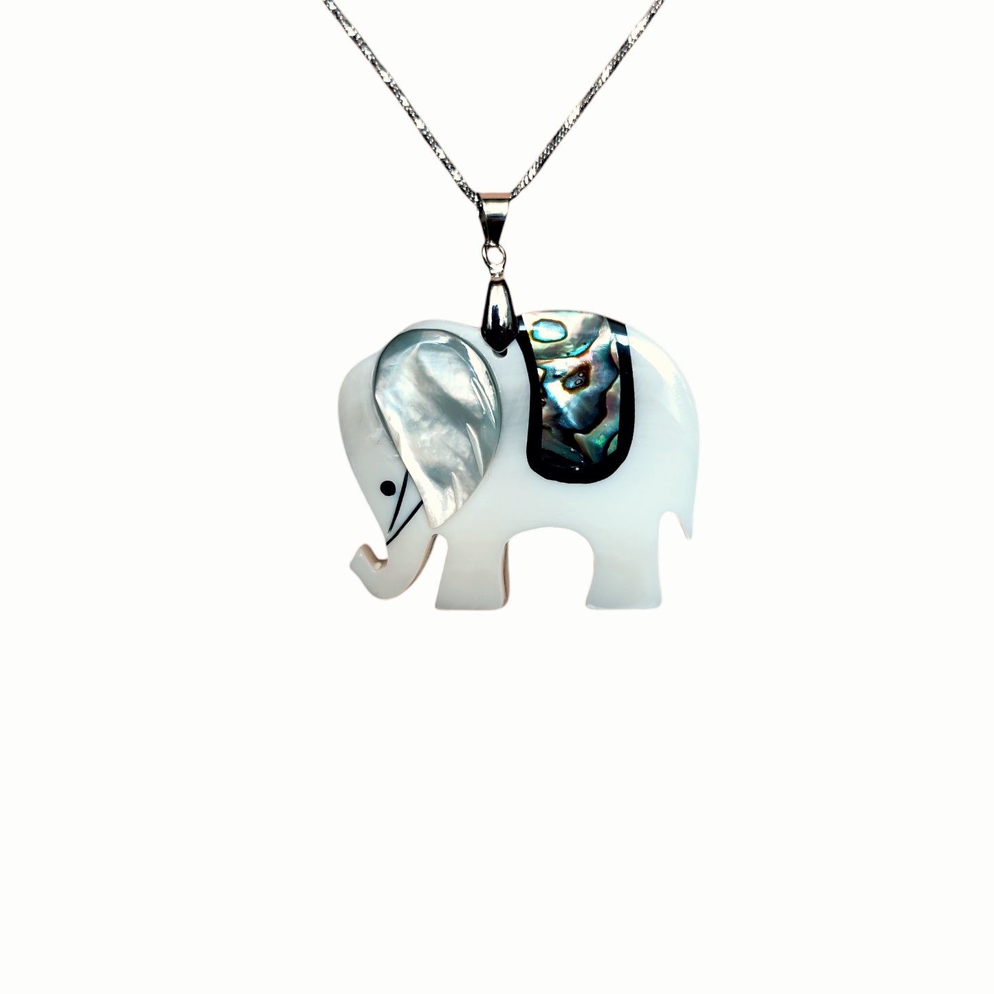 Collar de nácar con forma de elefante y cadena de acero inoxidable de 40+5 cm en caja de regalo