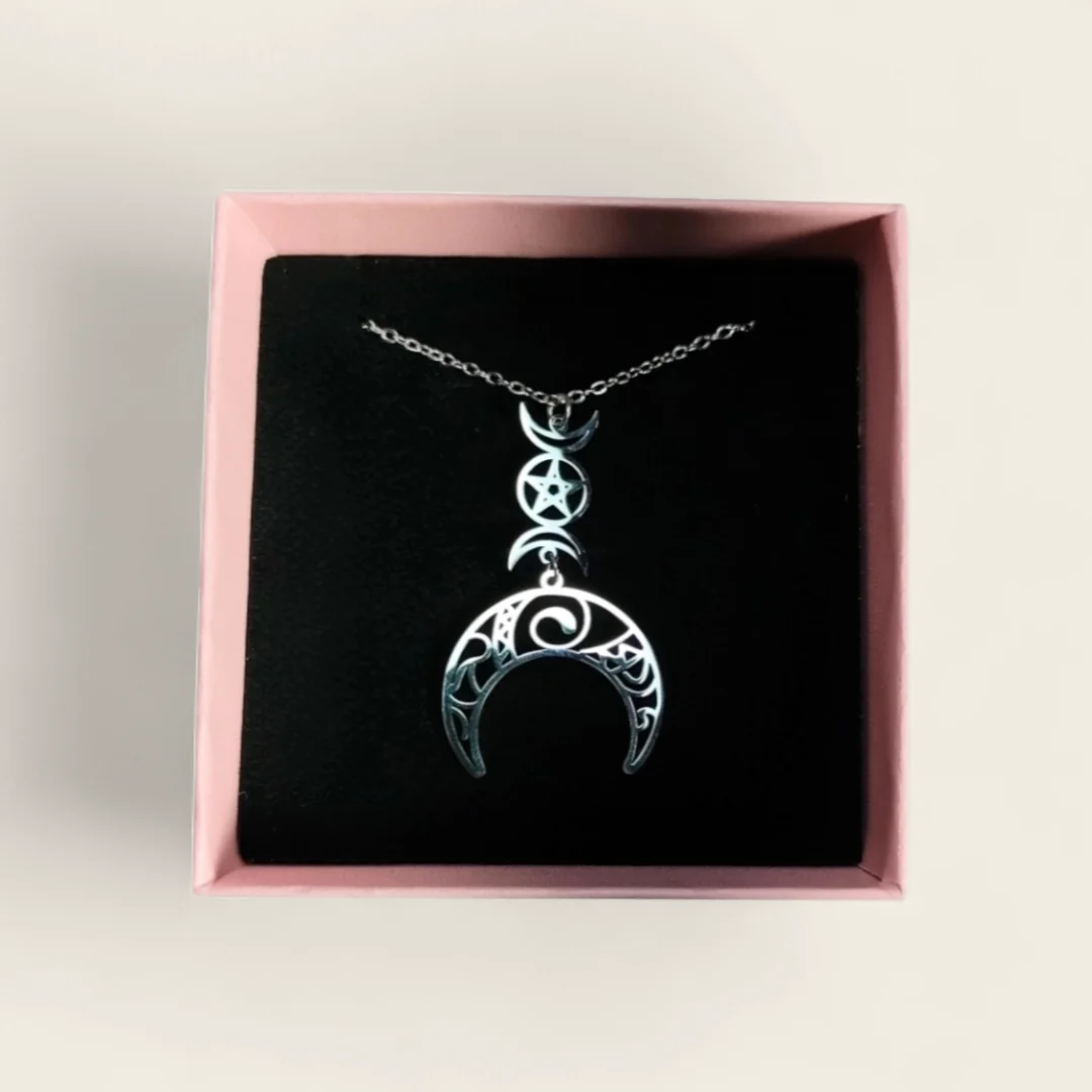 collar mujer de luna