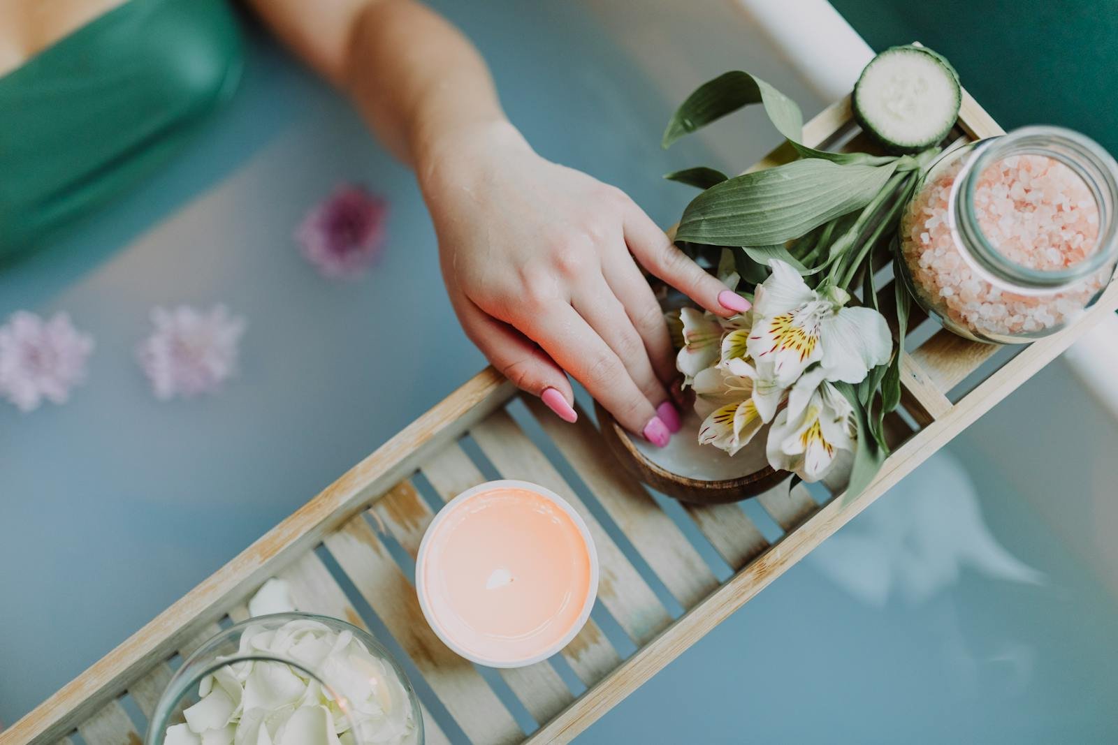 5 ideas para convertir tu rutina de baño en un spa en casa