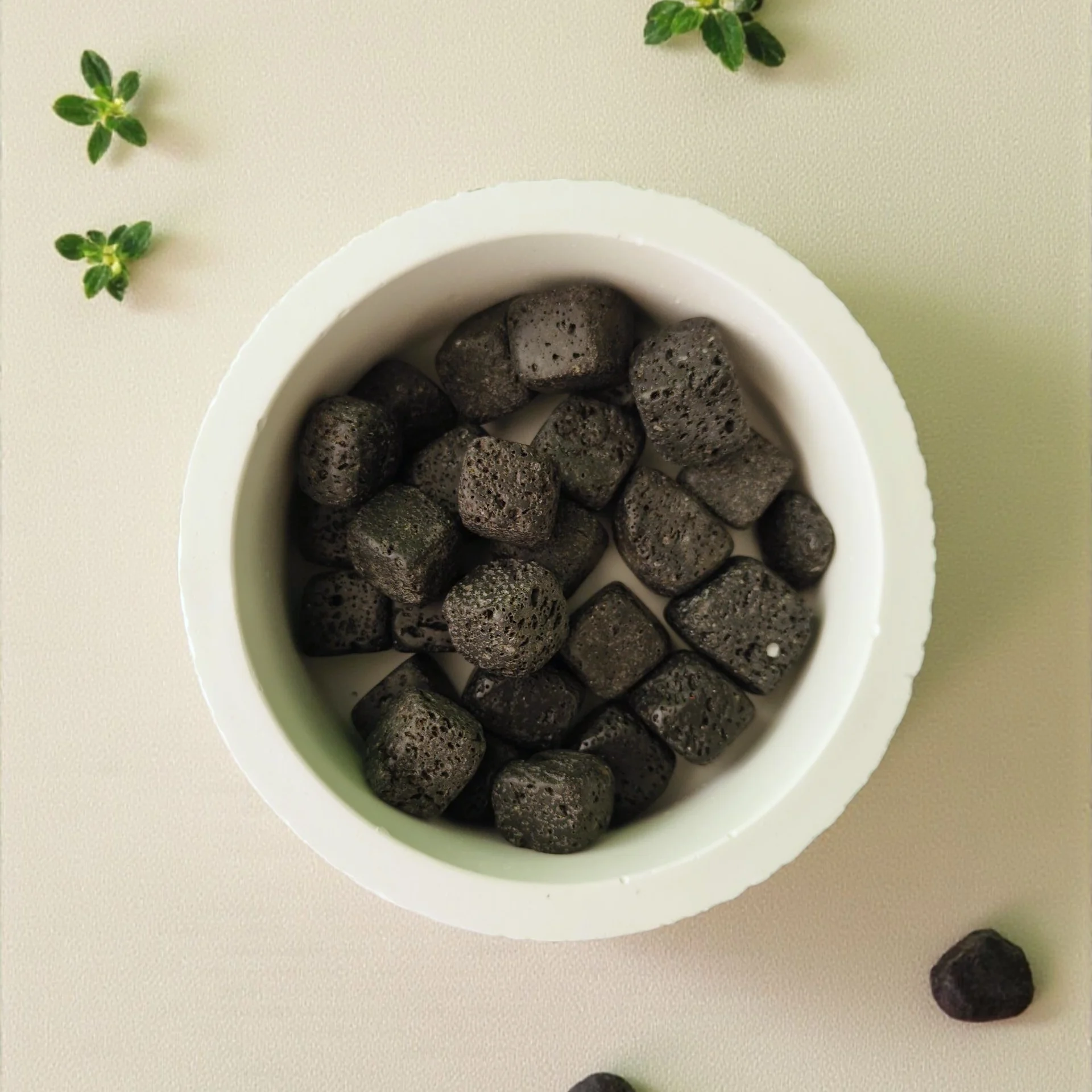 Difusor de piedra de lava y aceites esenciales